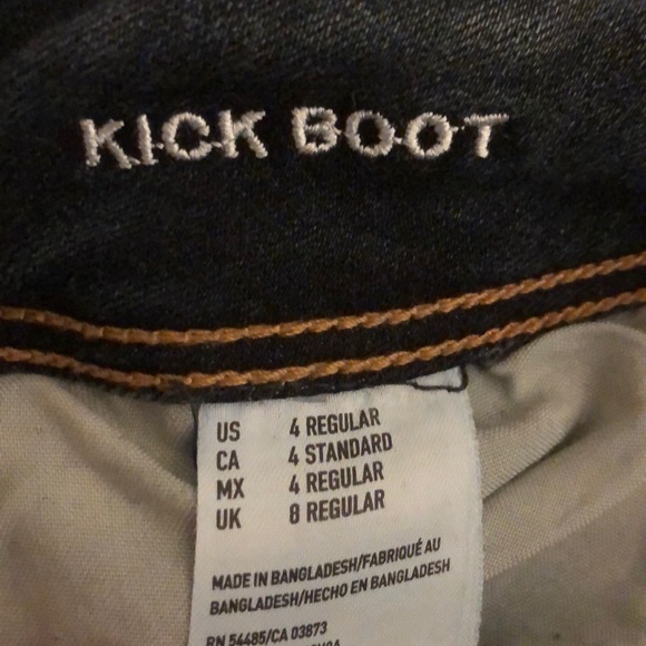 American eagle kick boot jean. size 4 - Picture 3 of 3